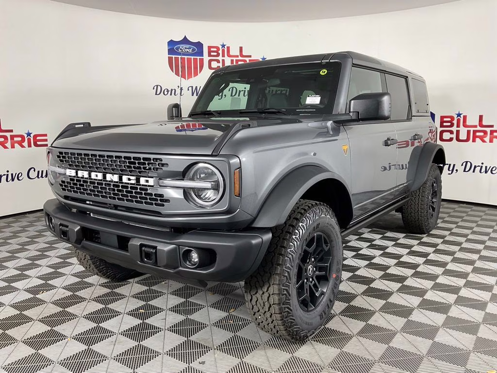 2026 Gray Ford Bronco Badlands 4X4 SUV
