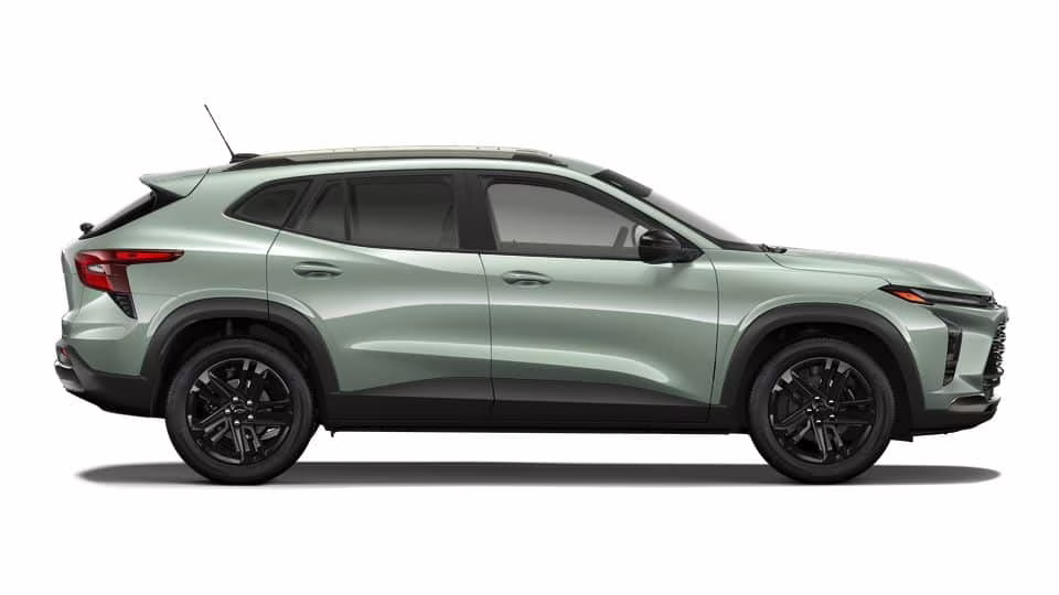 2026 Green Chevrolet Trax ACTIV FWD SUV