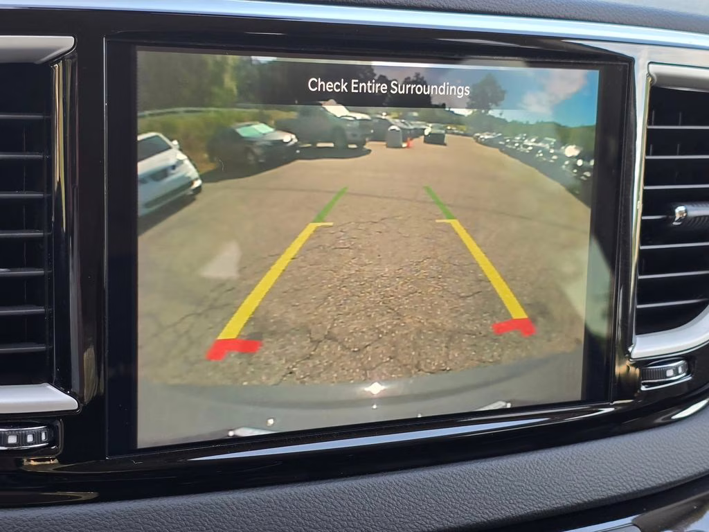 2023 Ceramic Gray Clearcoat Chrysler Pacifica Touring L FWD Van