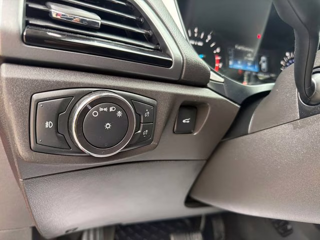 2014 Ruby Red Metallic Ford Fusion SE FWD Sedan