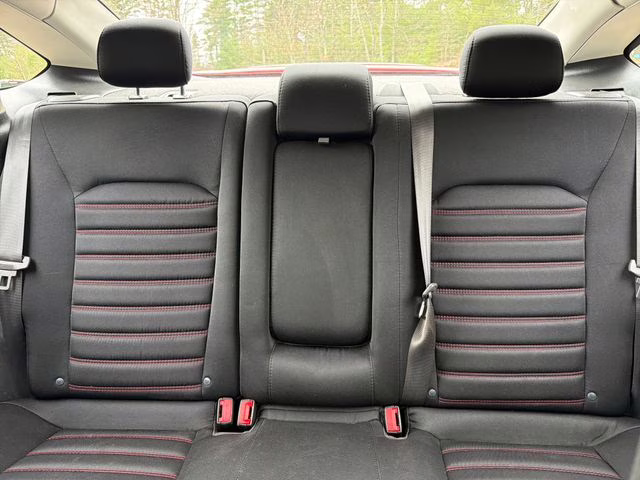 2014 Ruby Red Metallic Ford Fusion SE FWD Sedan