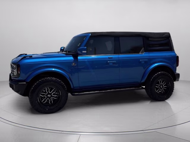 2022 Velocity Blue Metallic Ford Bronco Outer Banks 4X4 Convertible