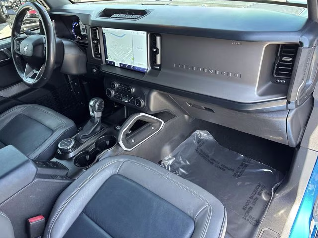 2022 Velocity Blue Metallic Ford Bronco Outer Banks 4X4 Convertible