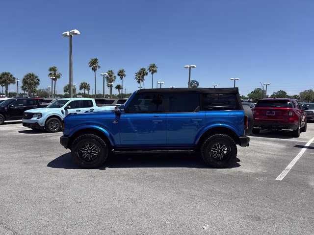 2022 Velocity Blue Metallic Ford Bronco Outer Banks 4X4 Convertible