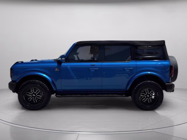2022 Velocity Blue Metallic Ford Bronco Outer Banks 4X4 Convertible
