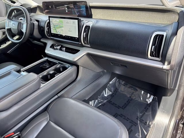 2025 Black Metallic Ford Expedition Max Active 4X4 SUV