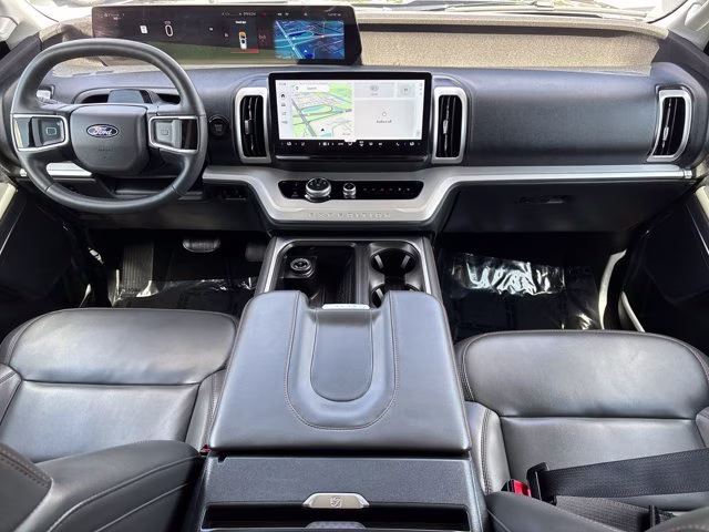2025 Black Metallic Ford Expedition Max Active 4X4 SUV