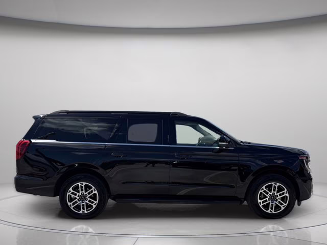 2025 Black Metallic Ford Expedition Max Active 4X4 SUV