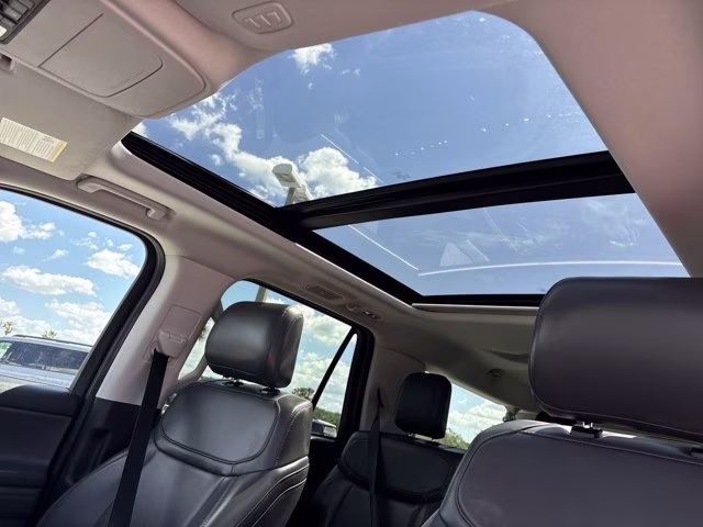 2025 Black Metallic Ford Expedition Max Active 4X4 SUV