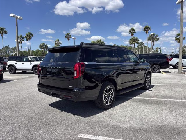 2025 Black Metallic Ford Expedition Max Active 4X4 SUV