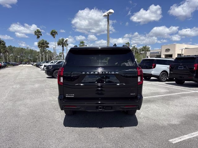 2025 Black Metallic Ford Expedition Max Active 4X4 SUV