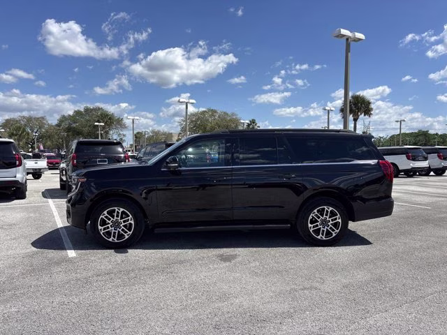 2025 Black Metallic Ford Expedition Max Active 4X4 SUV
