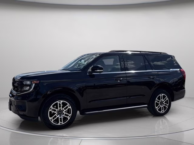 2025 Black Metallic Ford Expedition Active 4X4 SUV