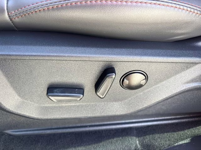 2025 Black Metallic Ford Expedition Active 4X4 SUV