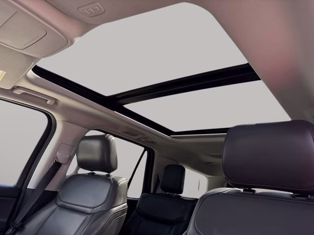 2025 Black Metallic Ford Expedition Active 4X4 SUV