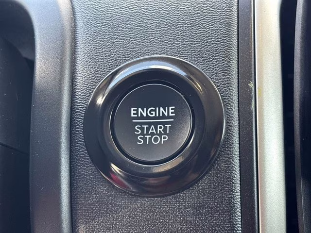 2025 Black Metallic Ford Expedition Active 4X4 SUV