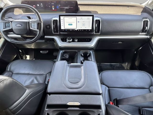 2025 Oxford White Ford Expedition Platinum 4X4 SUV