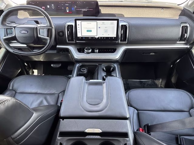 2025 Oxford White Ford Expedition Platinum 4X4 SUV