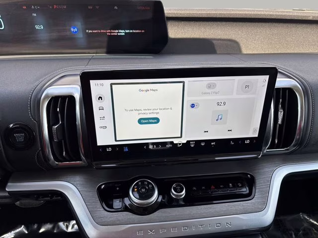 2025 Oxford White Ford Expedition Platinum 4X4 SUV