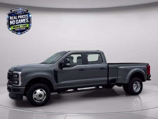 2026 Gray Metallic Ford Super Duty F-350 DRW XL 4X4 Truck