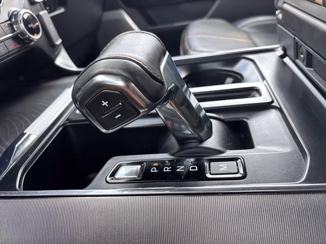 2023 Avalanche Ford F-150 Platinum 4X4 Truck