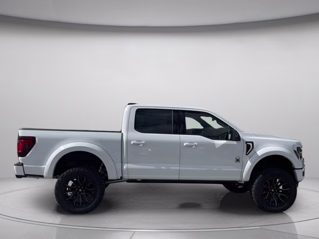 2026 Oxford White Ford F-150 XLT 4X4 Truck