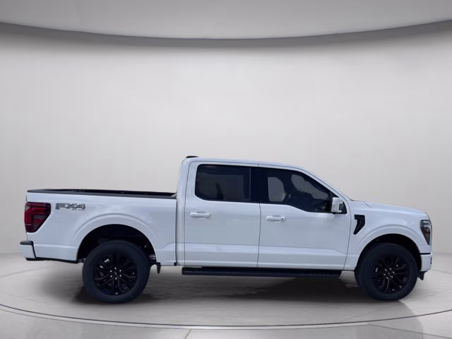 2026 Star White Metallic Tri-Coat Ford F-150 Lariat 4X4 Truck