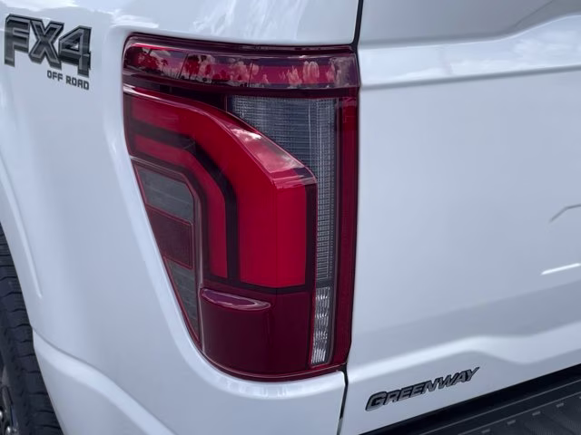 2026 Star White Metallic Tri-Coat Ford F-150 Lariat 4X4 Truck