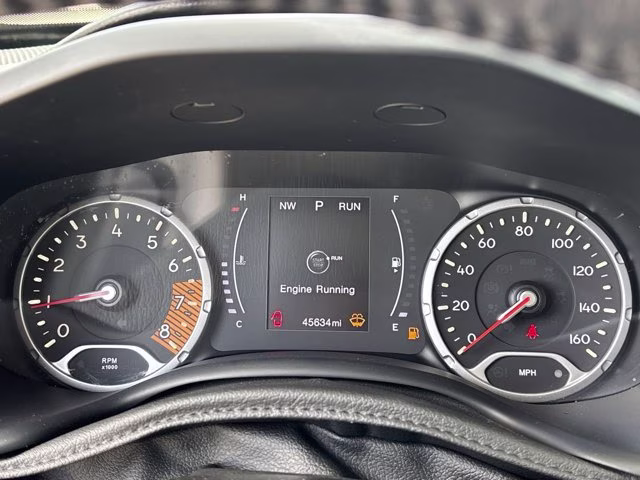 2020 Granite Crystal Metallic Clearcoat Jeep Renegade Altitude FWD SUV