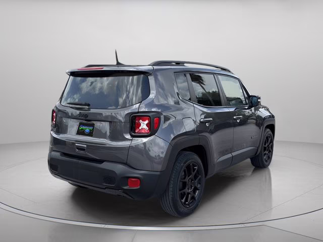 2020 Granite Crystal Metallic Clearcoat Jeep Renegade Altitude FWD SUV