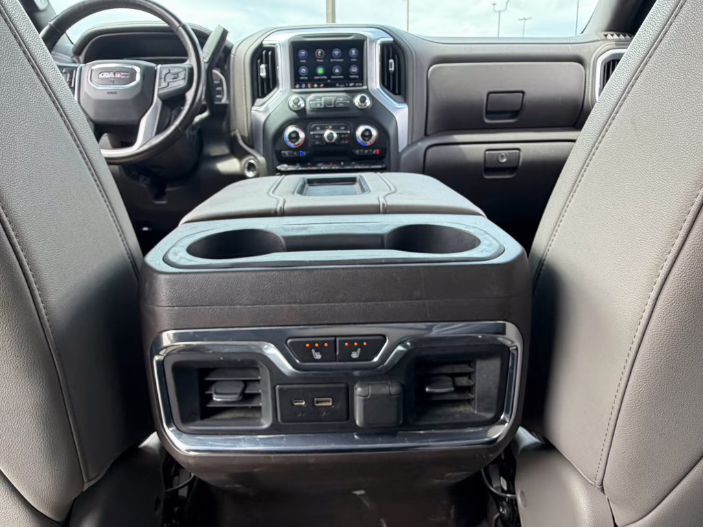 2021 White Frost Tricoat GMC Sierra SLT 4X4 Truck