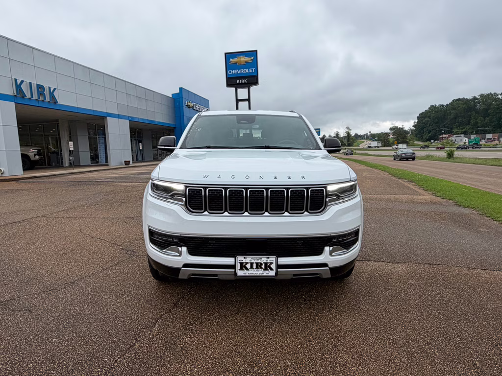 2024 Bright White Clearcoat Jeep Wagoneer Series II RWD SUV