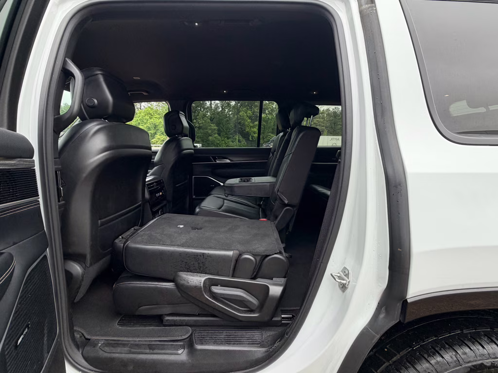 2024 Bright White Clearcoat Jeep Wagoneer Series II RWD SUV