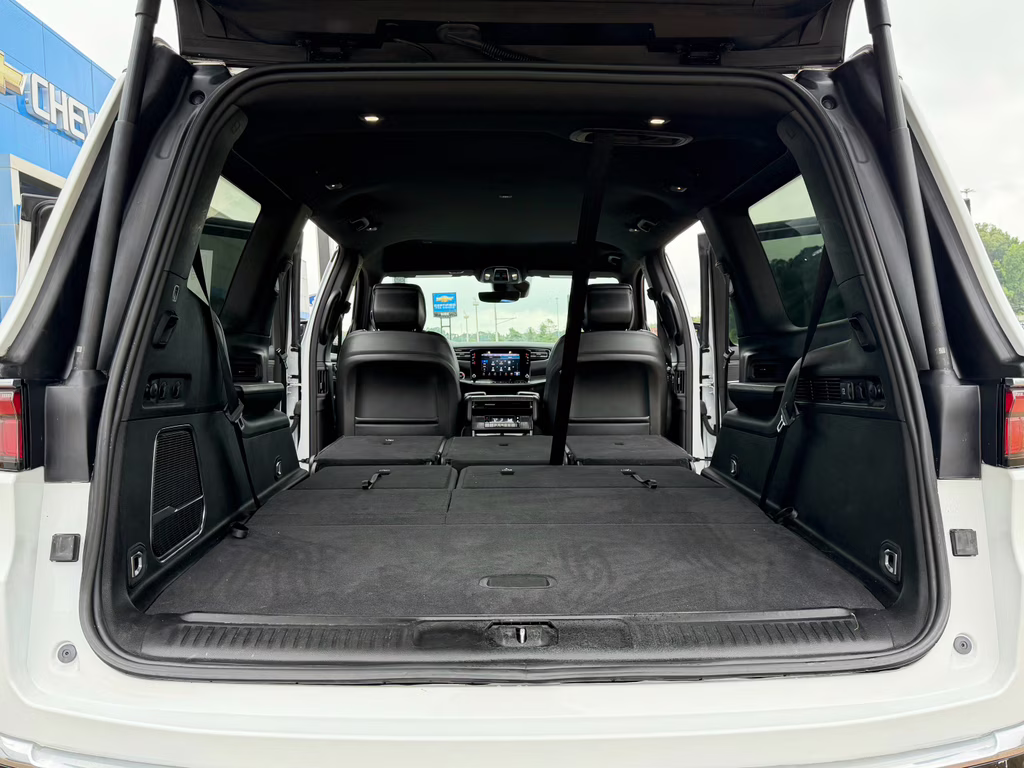2024 Bright White Clearcoat Jeep Wagoneer Series II RWD SUV