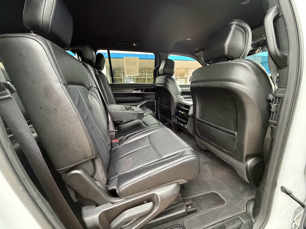 2024 Bright White Clearcoat Jeep Wagoneer Series II RWD SUV