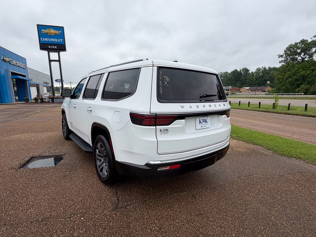 2024 Bright White Clearcoat Jeep Wagoneer Series II RWD SUV