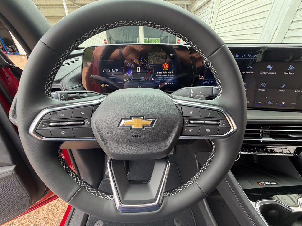 2026 Radiant Red Tintcoat Chevrolet Traverse FWD LT FWD SUV