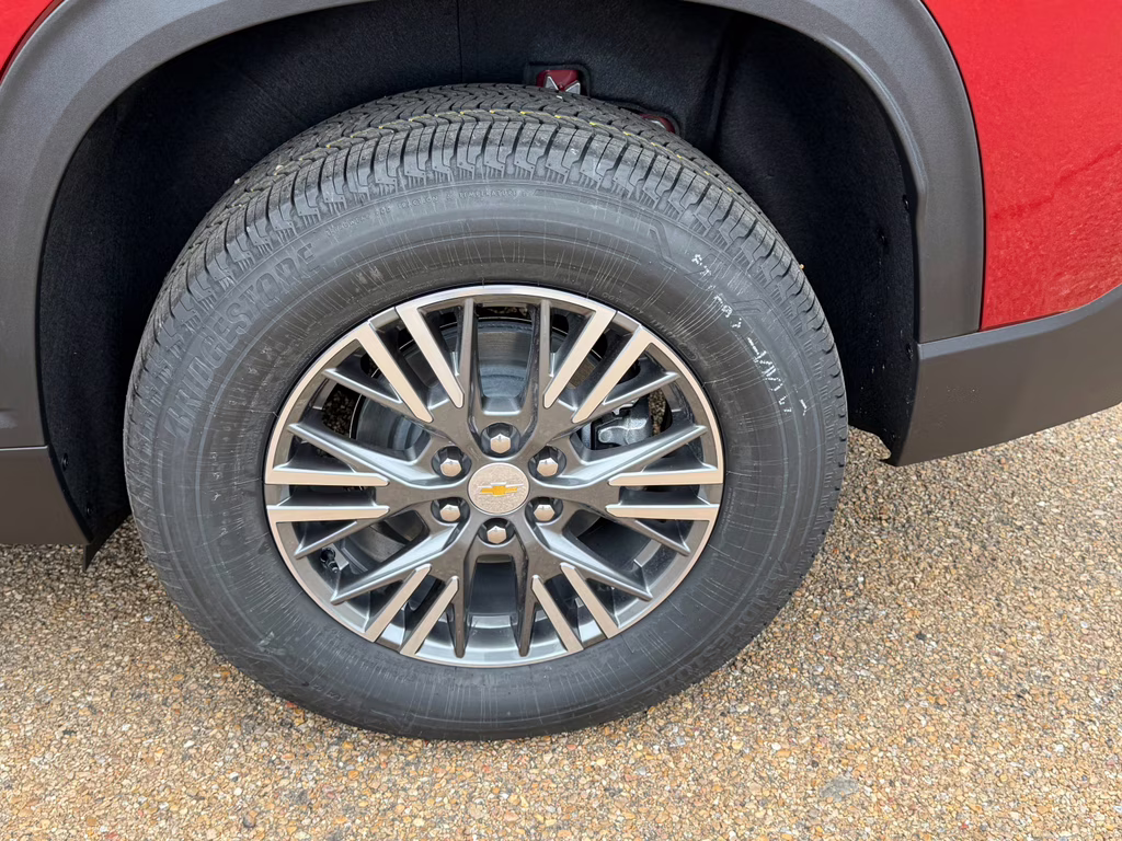 2026 Radiant Red Tintcoat Chevrolet Traverse FWD LT FWD SUV