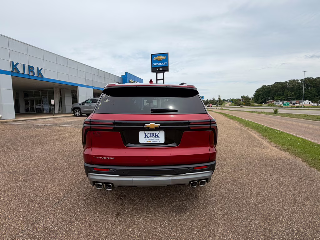 2026 Radiant Red Tintcoat Chevrolet Traverse FWD LT FWD SUV
