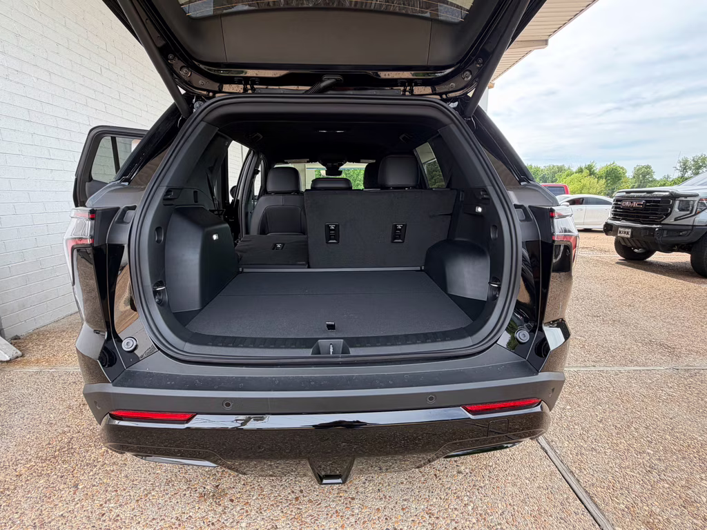2026 Mosaic Black Metallic Chevrolet Equinox FWD RS FWD SUV