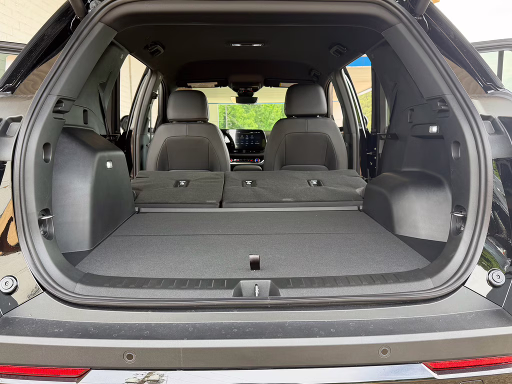 2026 Mosaic Black Metallic Chevrolet Equinox FWD RS FWD SUV