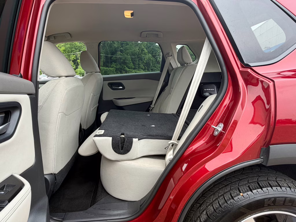 2025 Scarlet Ember Tintcoat Nissan Rogue SV AWD SUV
