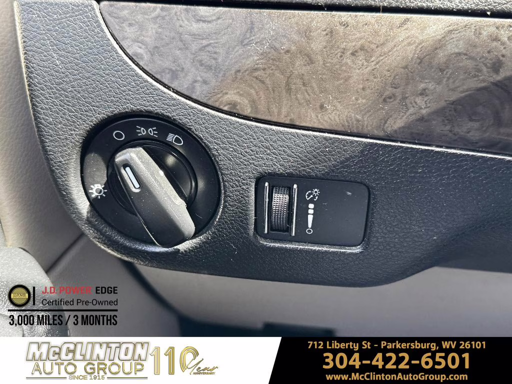 2019 Brilliant Black Crystal Pearlcoat Dodge Grand Caravan SE FWD Van