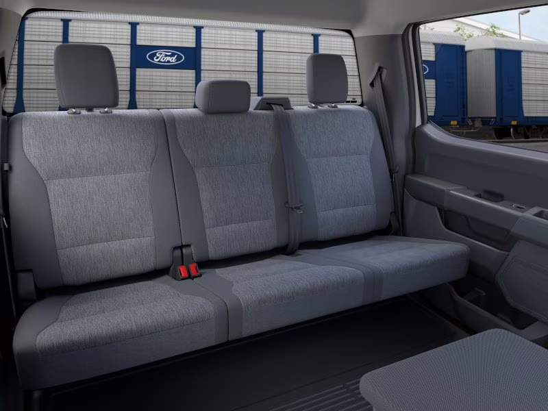 2026 Oxford White Ford Super Duty F-350 SRW XL 4X4 Truck