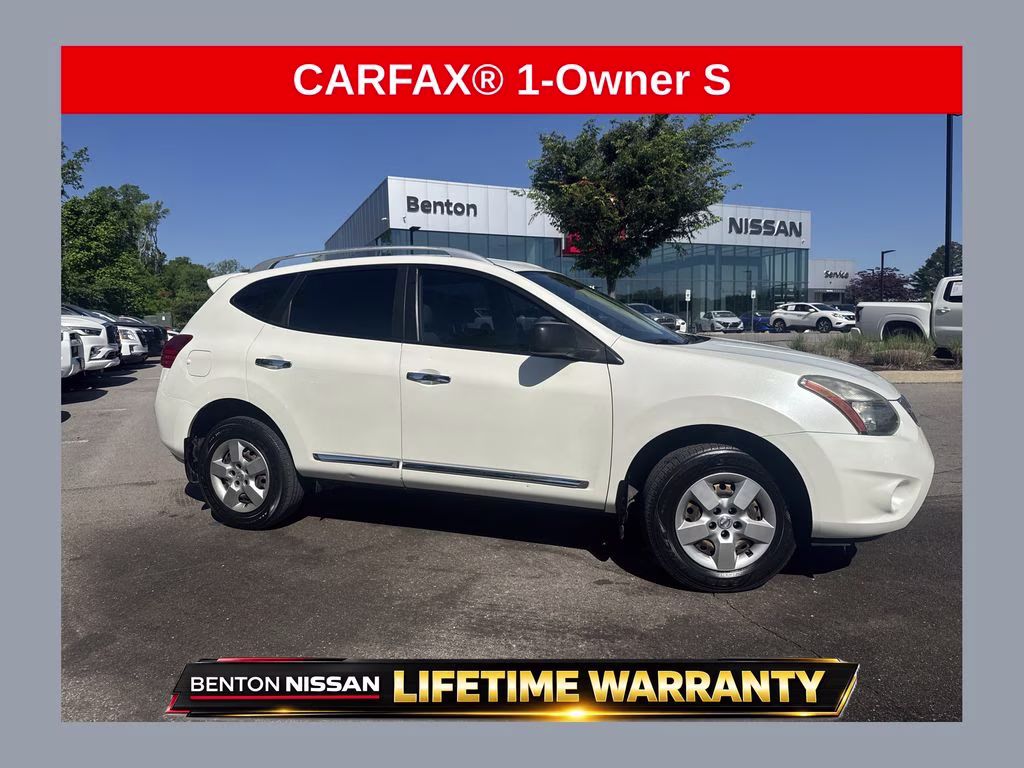2014 Pearl White Nissan Rogue Select S FWD SUV
