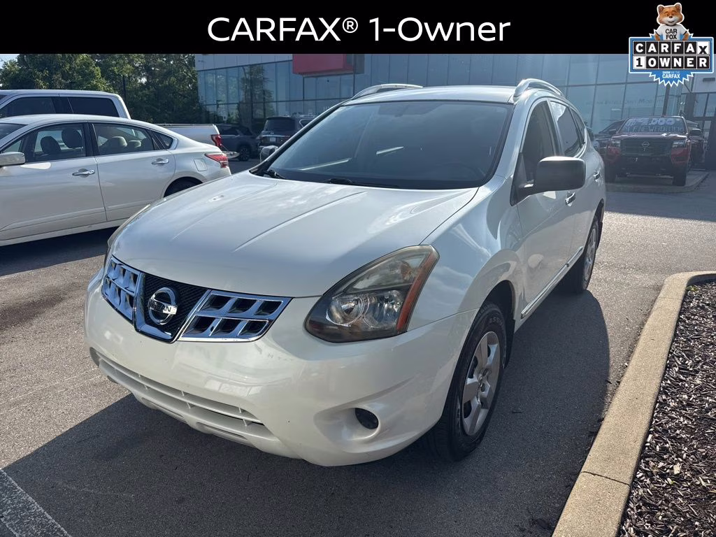 2014 Pearl White Nissan Rogue Select S FWD SUV