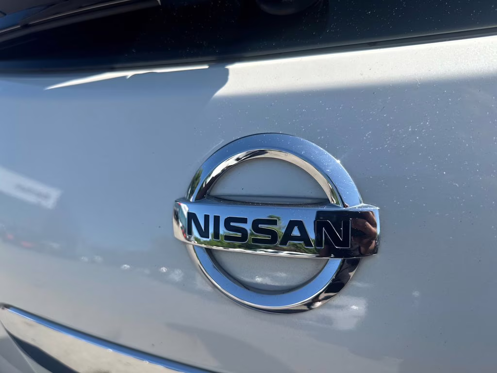 2014 Pearl White Nissan Rogue Select S FWD SUV