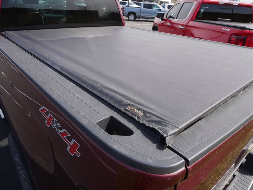 2016 Siren Red Tintcoat Chevrolet Silverado 1500 LT 4X4 Truck