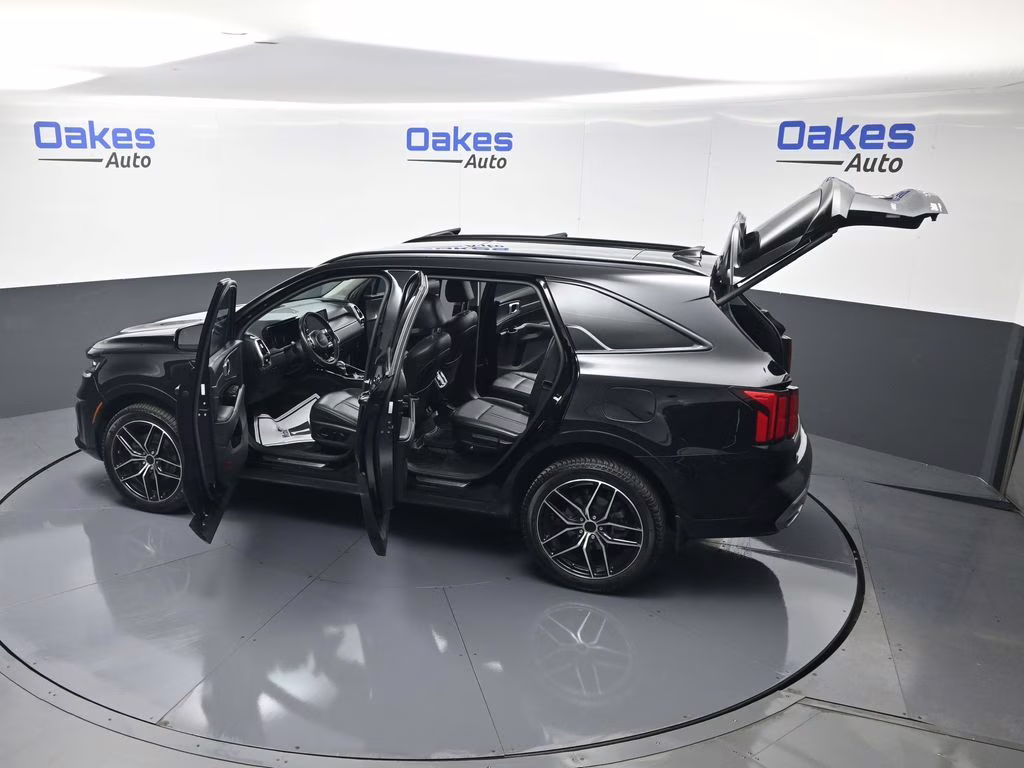2022 Ebony Black Kia Sorento SX AWD SUV