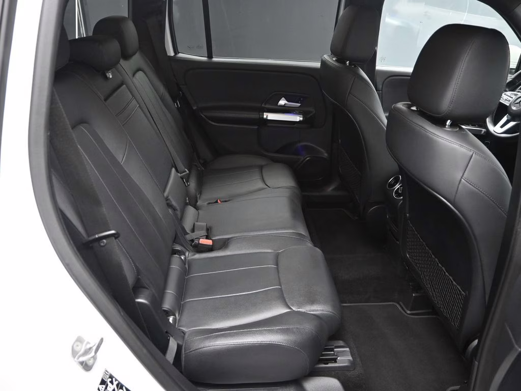 2023 Polar White Mercedes-Benz GLB GLB 250 AWD SUV